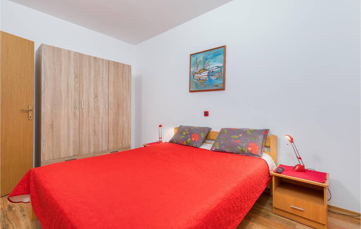 Foto 12 von 23: Gemütliche Unterkunft, 2,5 km vom Strand entfernt: WLAN, Klimaanlage, Terrasse, Parkplatz und Waschmaschine!
