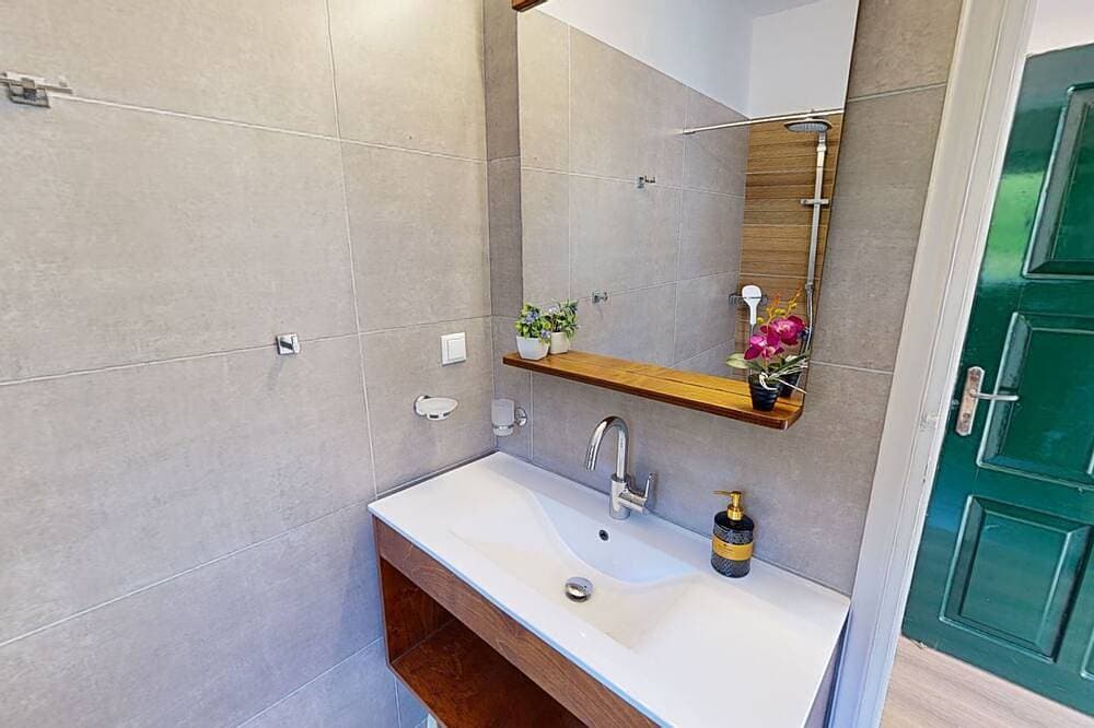 Foto 7 von 30: Andrikos Studio C mit Pool und zu Fuß vom Dorf entfernt