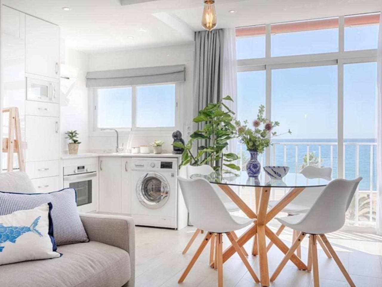 Foto 4 von 23: Modernes 1-Zimmer-Apartment in Estepona, komplett renoviert
