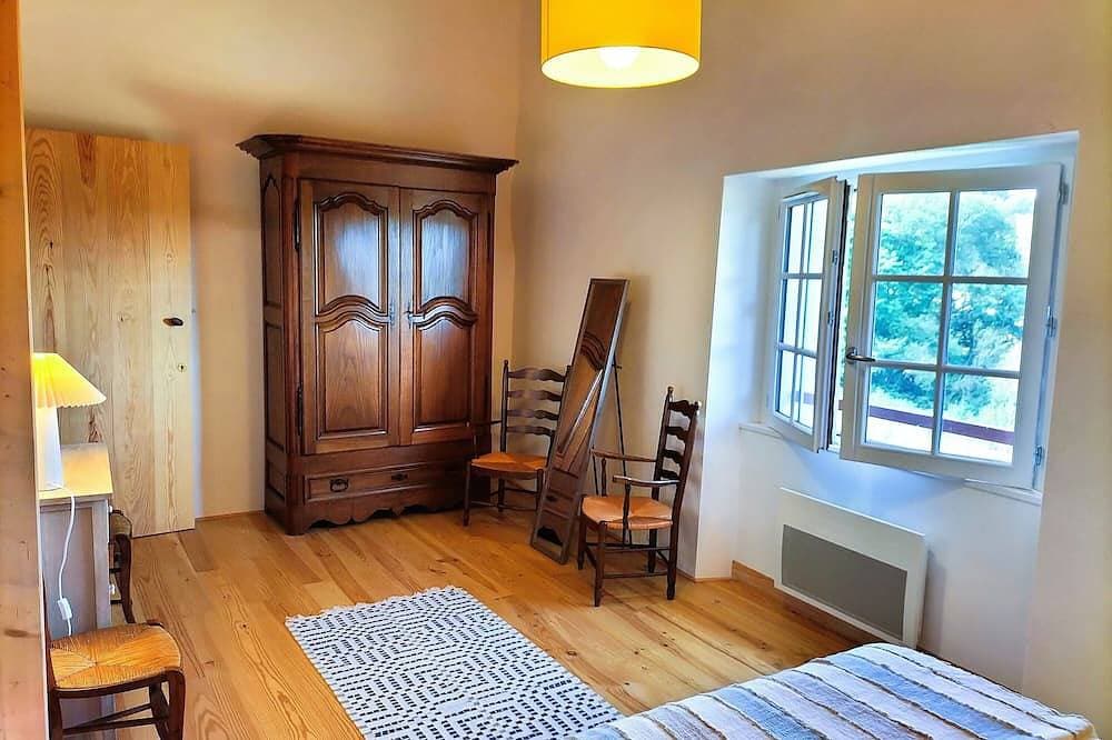 Foto 4 von 30: Charming Basque house with swimming pool