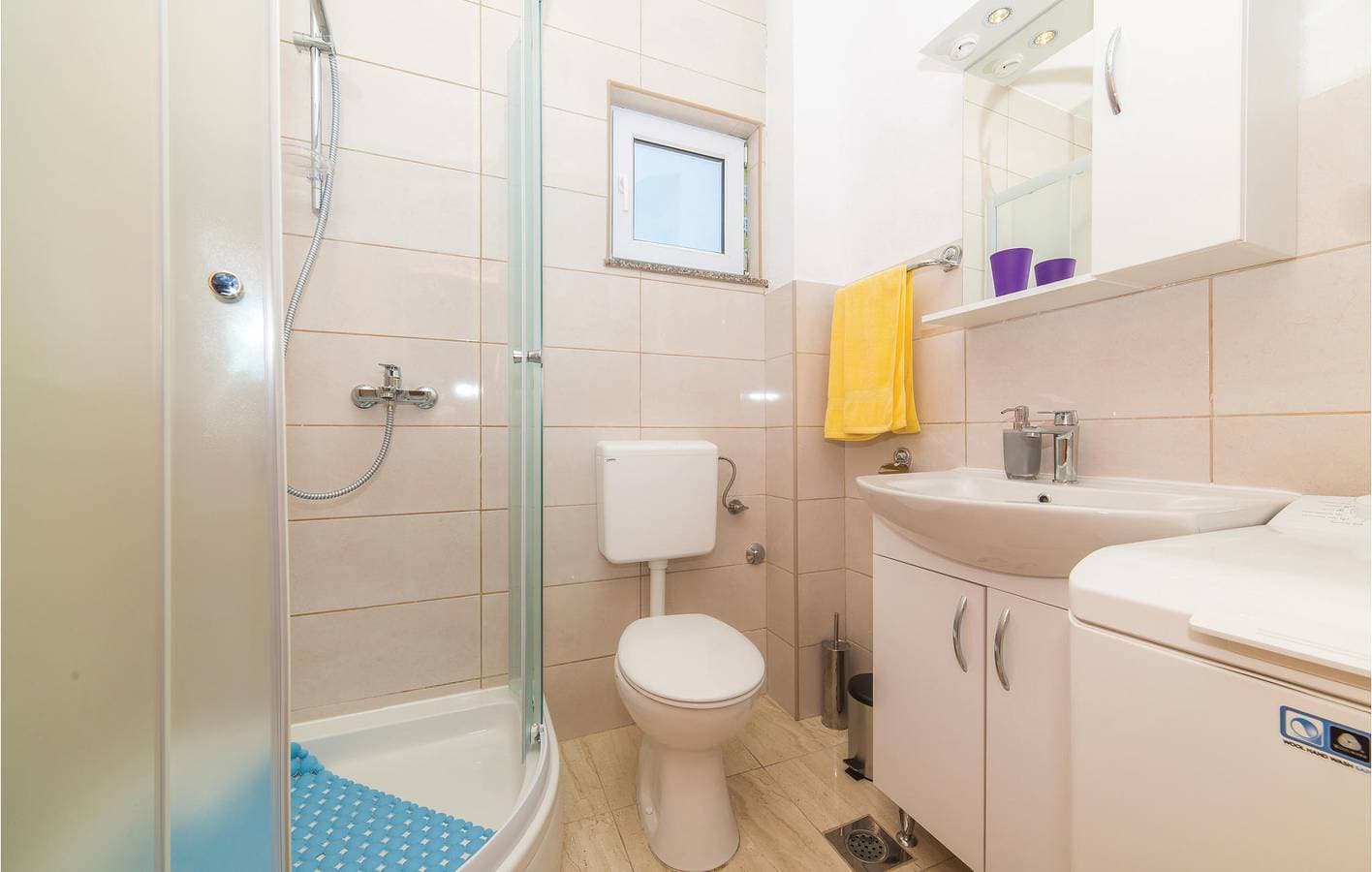 Foto 13 von 19: Gemütliche Wohnung mit Terrasse, WLAN und Parkplatz, 1,5 km vom Strand entfernt