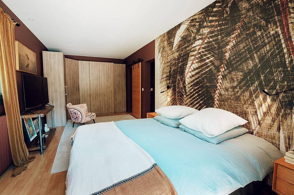 Foto 5 von 30: Villa in der Nähe von Biarritz, Schwimmbad, bewaldeter Park, 4 Schlafzimmer