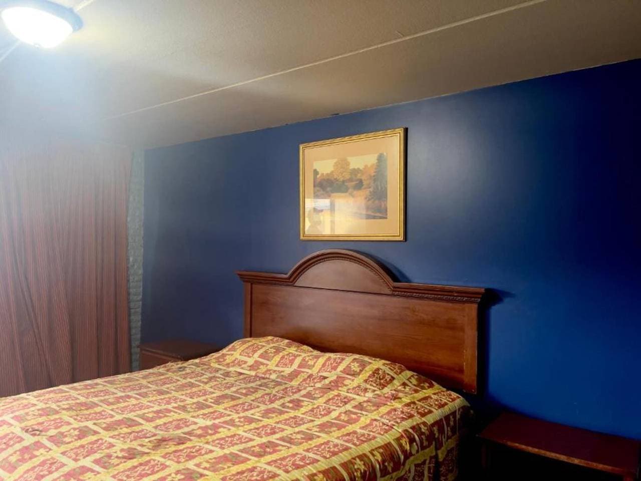 Foto 7 von 11: Kingsize-Bett | Rauchen | Chicago