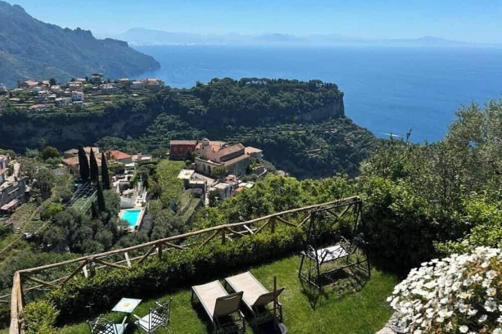 The little tower of Minuta - Allegro con Brio - retreat on the Amalfi Coast 1
