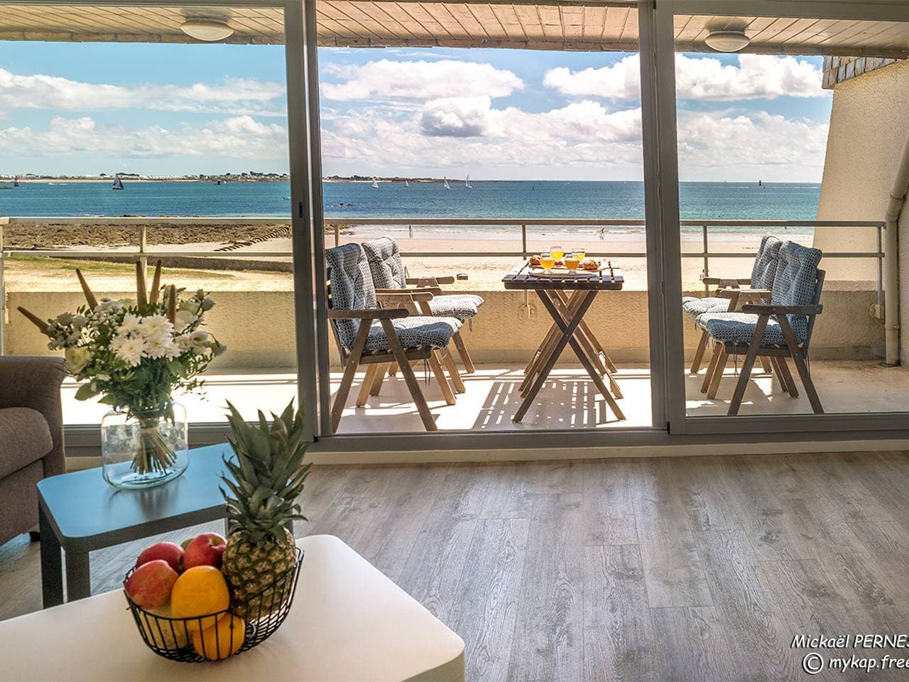 Foto 2 von 24: Geräumiges Studio mit Terrasse, Meer und Geschäfte 700m, privater Parkplatz, WLAN inklusive