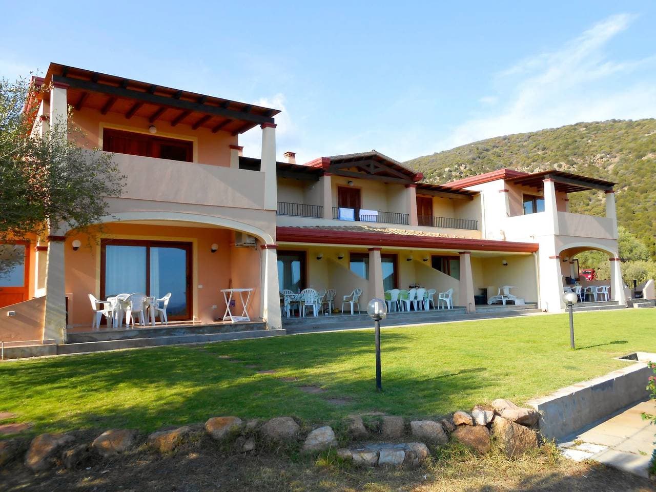Foto 5 von 32: Haus mit Panoramablick in Chia in natürlicher Umgebung