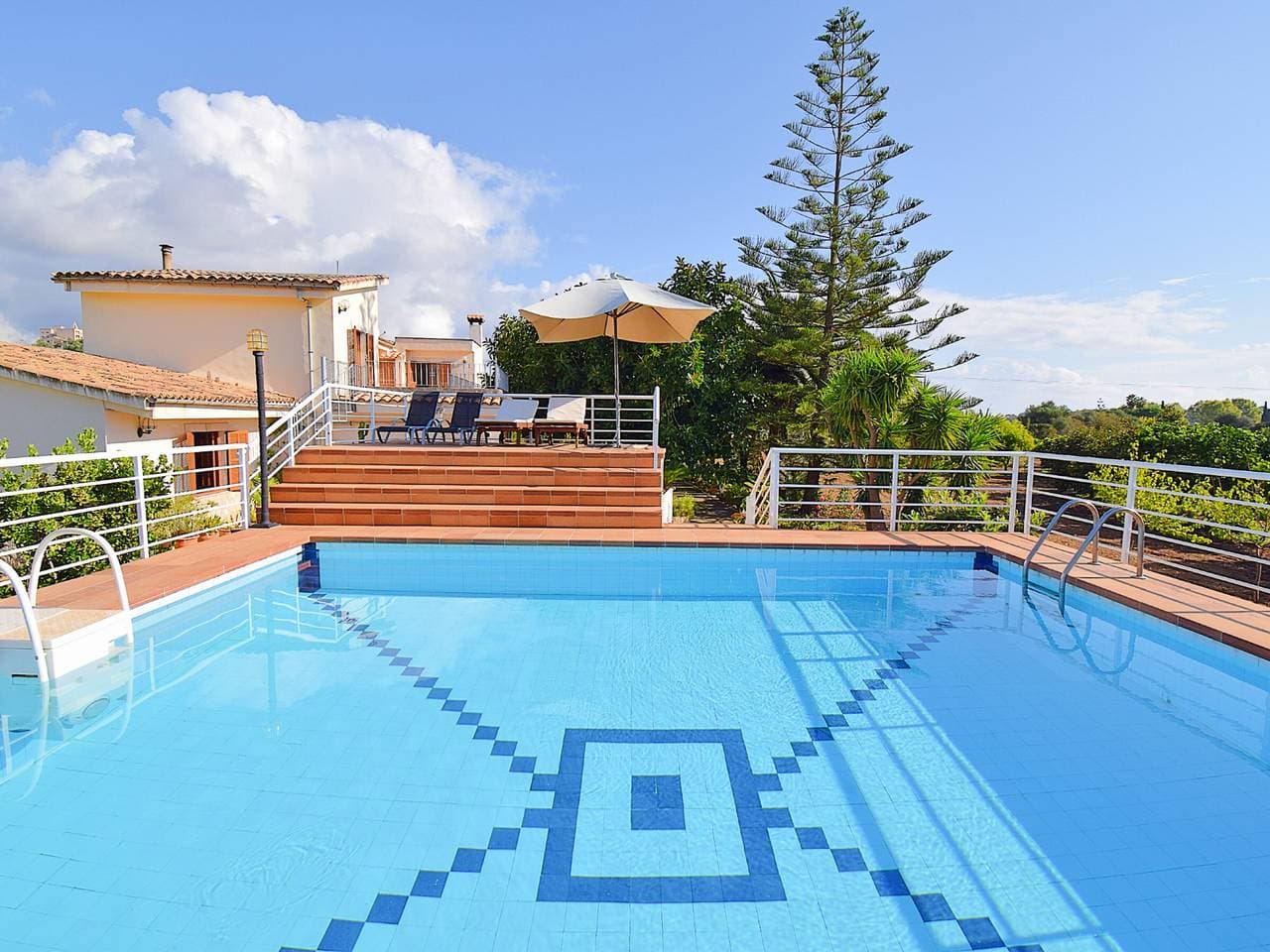 Foto 3 von 33: Charmantes Ferienhaus für 6 Personen in Campanet mit privatem Pool
