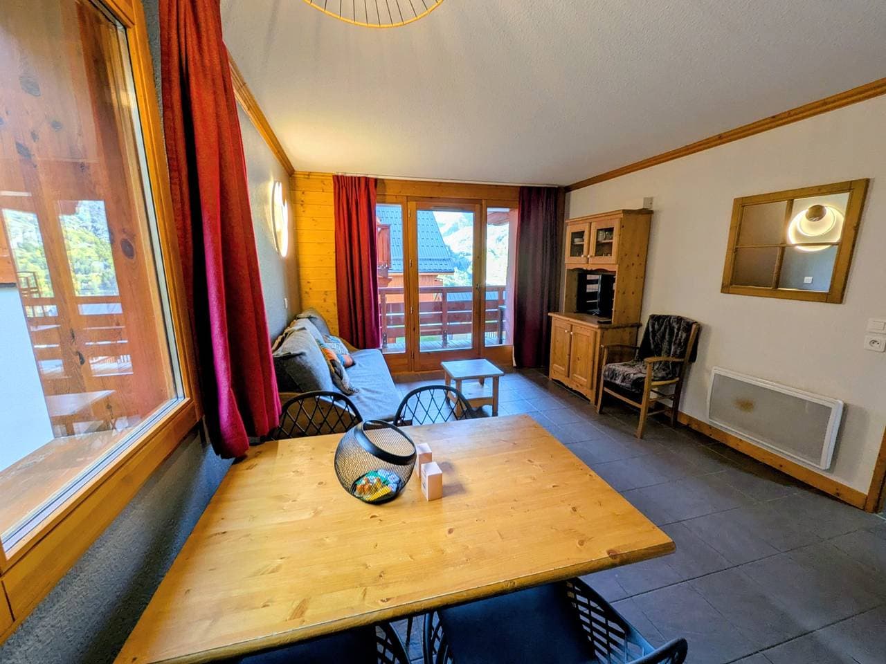Foto 9 von 26: Appartement Aster 203 in Valloire – Bergblick, Pool & Südbalkon
