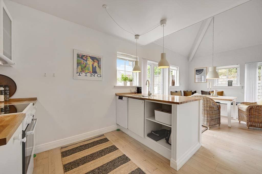 Foto 12 von 31: Helle Ferienwohnung mit Sauna, Whirlpool und prima Lage