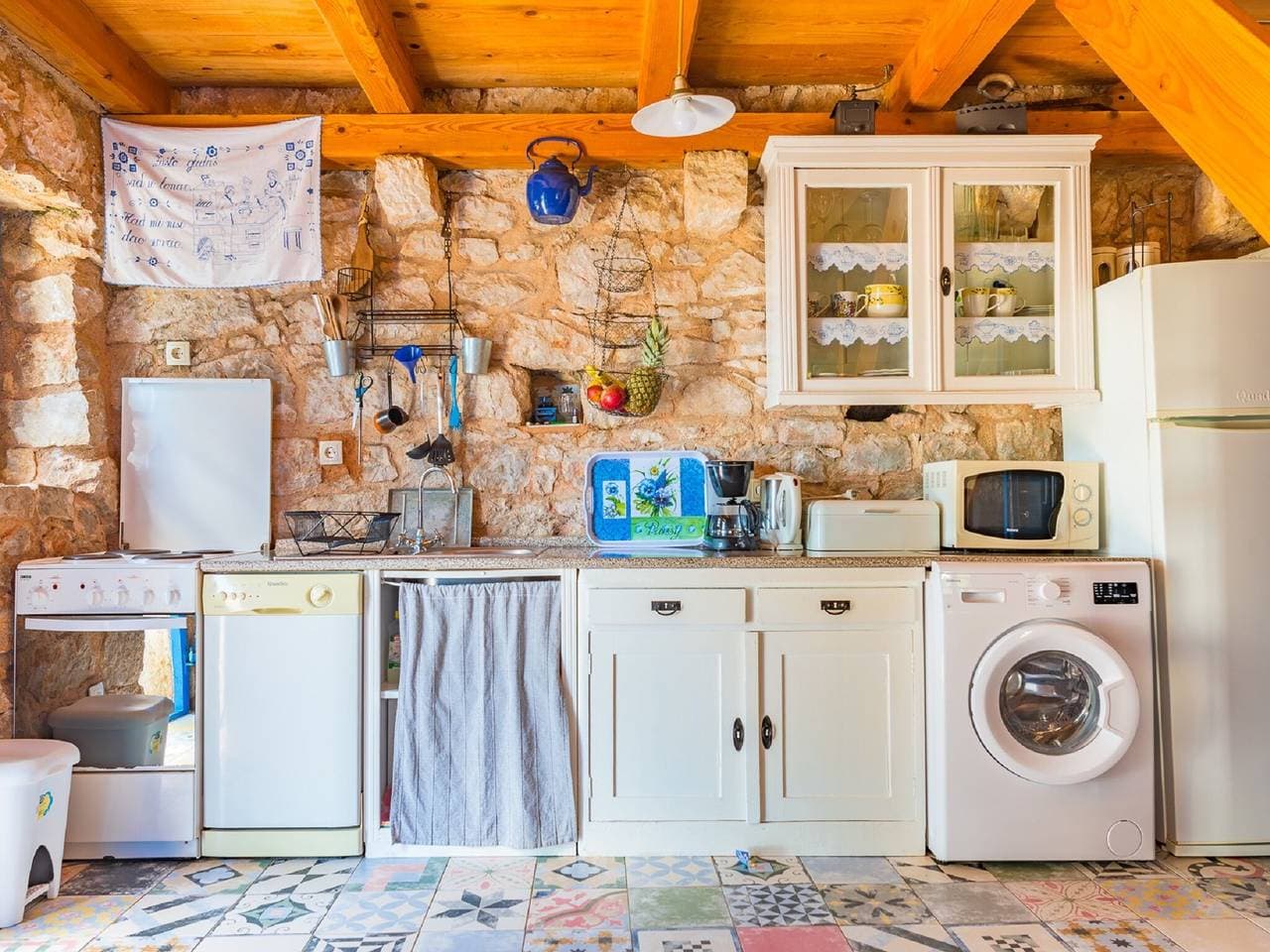 Foto 2 von 40: Villa in Crikvenica mit Privatpool