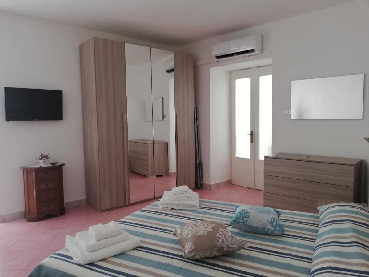 Foto 5 von 35: One-Bedroom Apartment