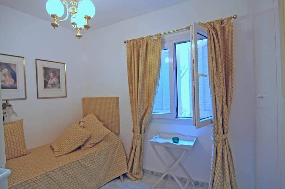 Foto 4 von 14: Schönes Apartment in Bendinat, 300 m zum Strand, gr. Terrasse, Pool & Golfplatz