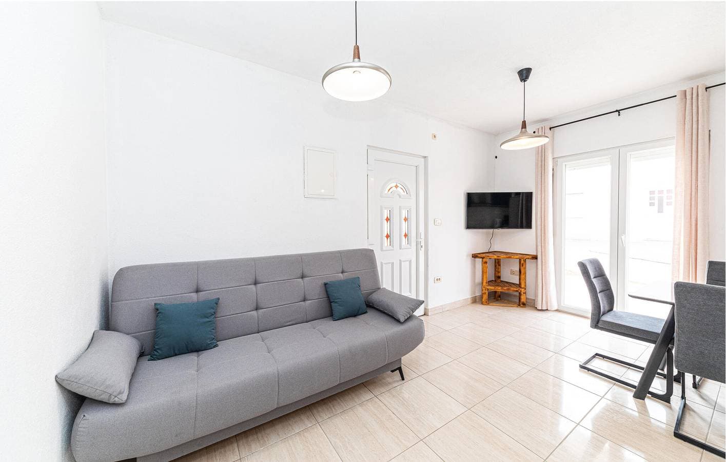 Foto 7 von 22: Gemütliche Wohnung mit Terrasse, WLAN und Parkplatz, 1,5 km vom Strand entfernt
