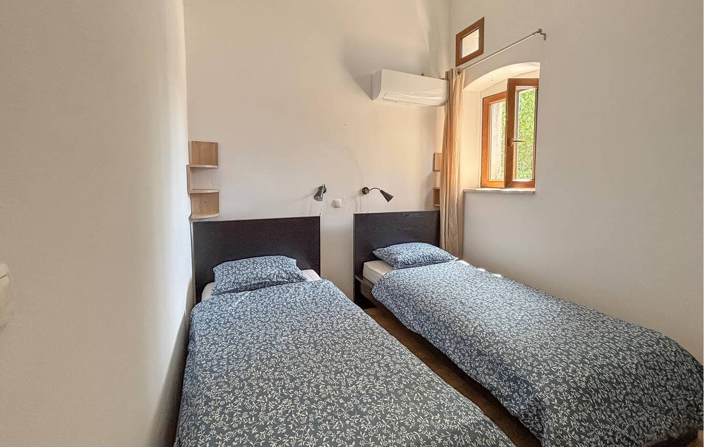 Foto 7 von 22: Modernes Apartment mit 2 Schlafzimmern, WLAN und Klimaanlage, 800 m vom Stadtzentrum entfernt