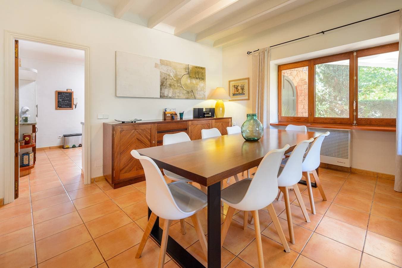 Foto 9 von 35: Wunderschöne Villa La Vila mit Pool, Garten, Terrassen und Klimaanlage