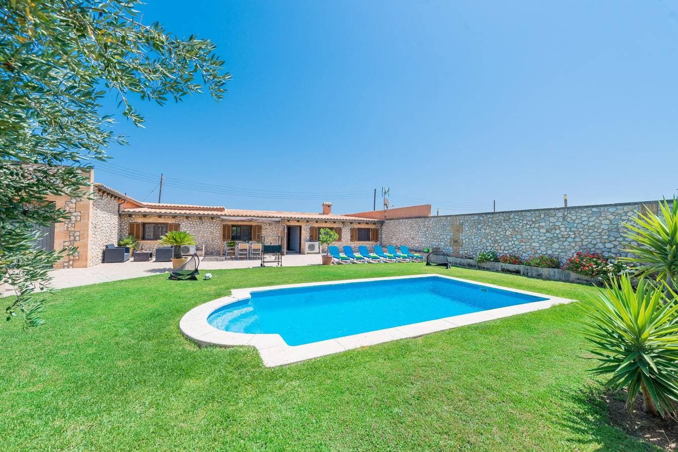 Foto 2 von 29: Sestados - Ferienhaus mit privaten Pool in sa Pobla. WiFi gratis