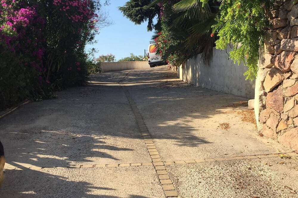 Foto 9 von 21: Schönes Studio an der Ruhe auf den Höhen von Cannes, 10 Minuten von der Croisette.