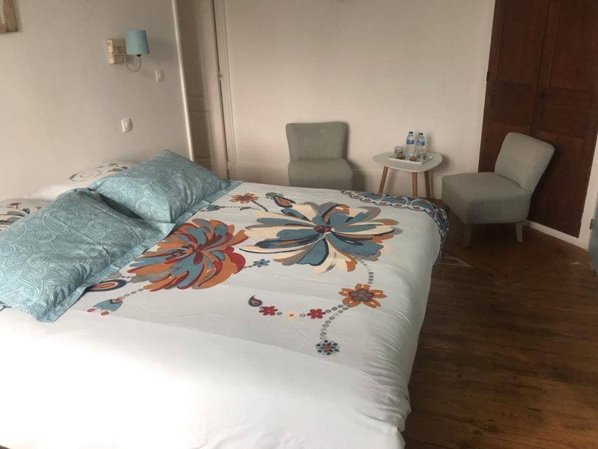 Chambre Chez L'HABITANT en Centre Ville 1