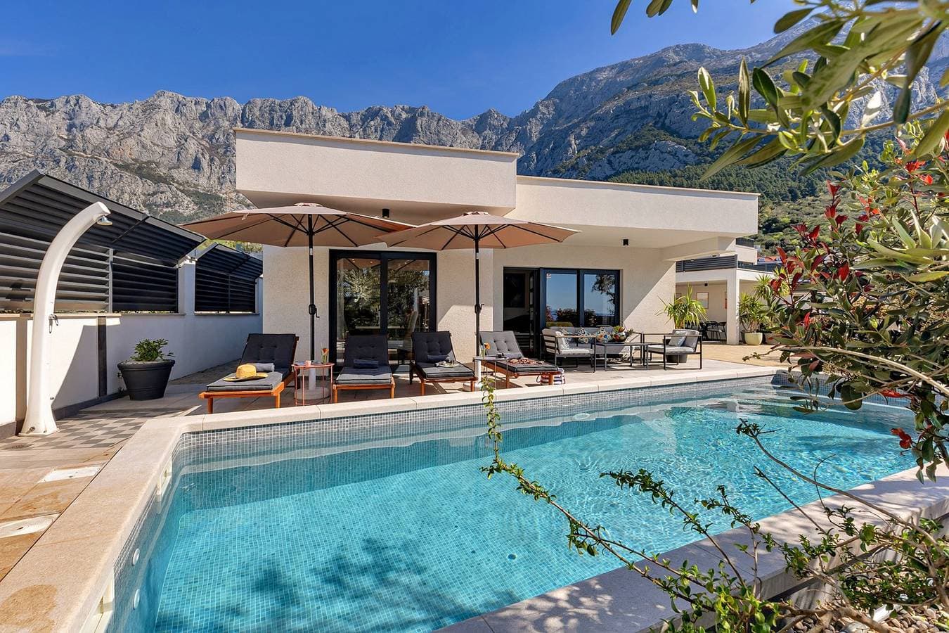 Foto 2 von 57: Villa Festina Lente in Makarska, heated pool