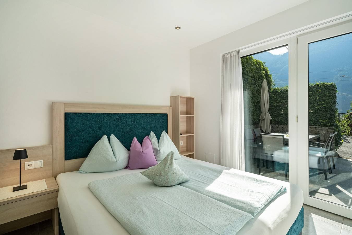 Foto 7 von 32: Ferienwohnung "Weinreichhof Marie & Max" mit Bergblick, privater Terrasse und WLAN