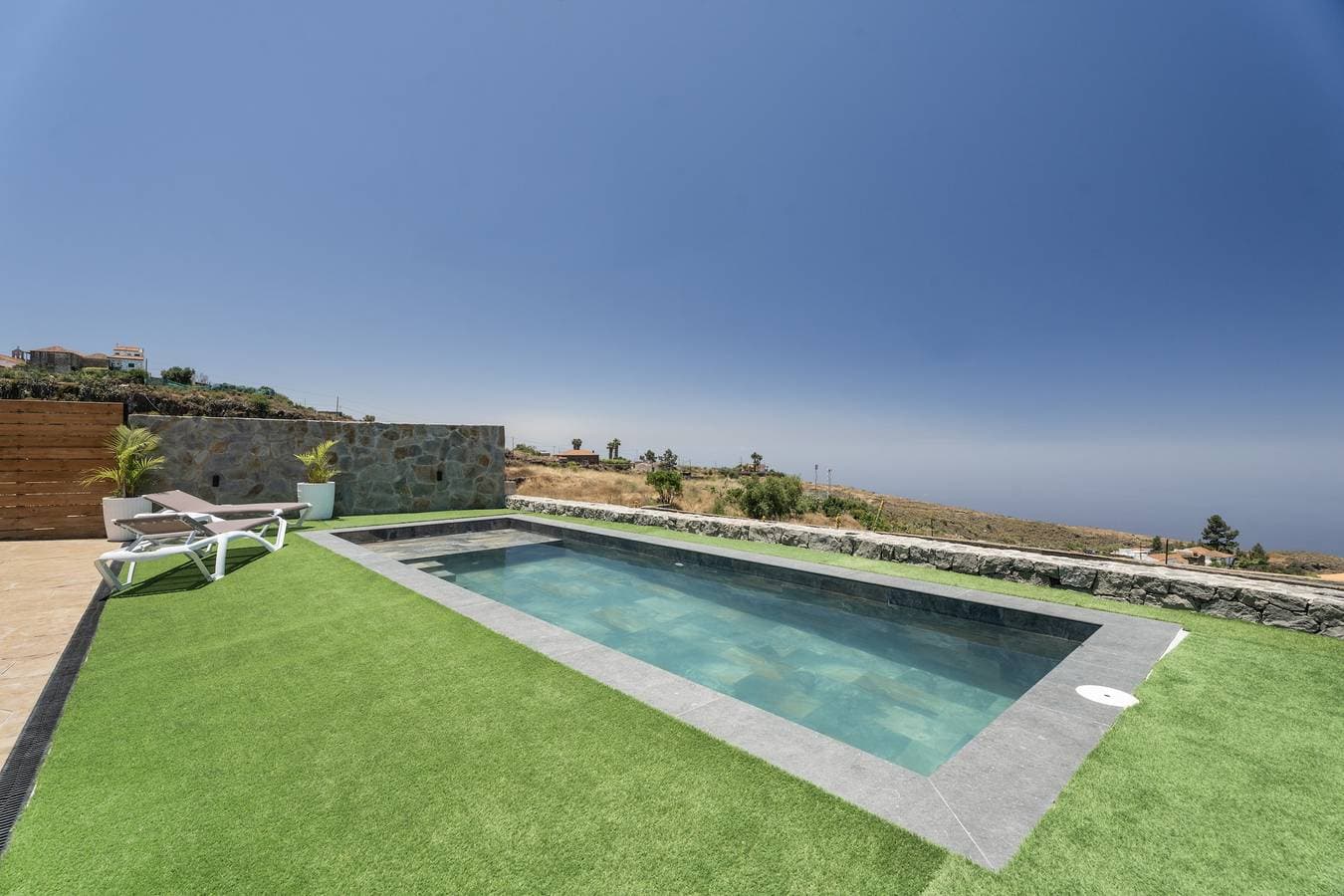 Foto 2 von 37: Luxushaus 'La Cueva del Guanche' mit Meerblick, privatem Pool und WLAN