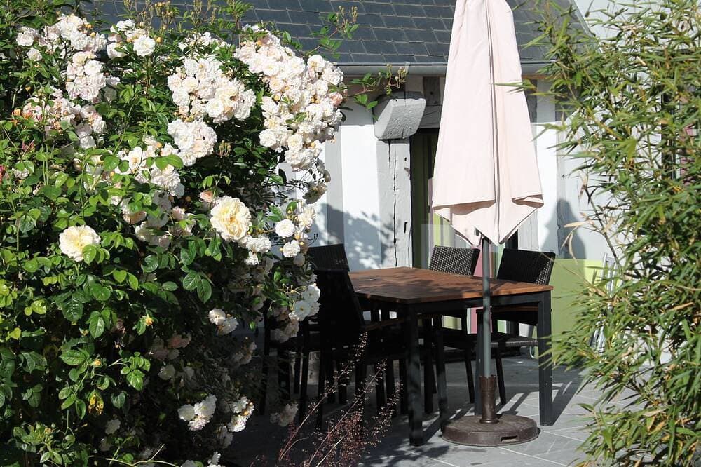 Le Colvert 4-star furnished holiday home with Private Jacuzzi and Private Sauna 1