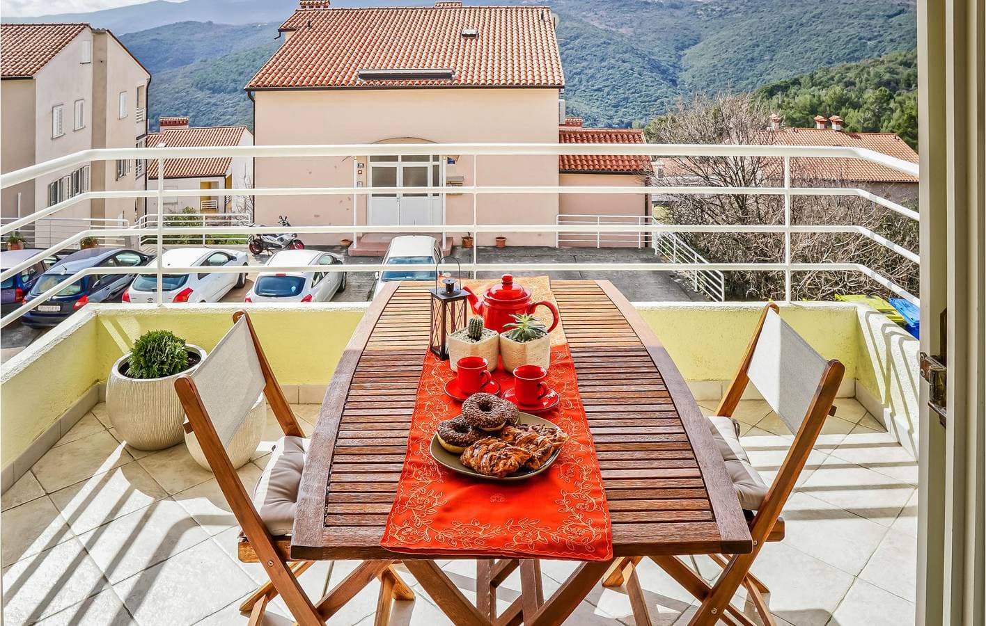 Foto 5 von 27: Schickes Apartment mit Terrasse, 700 m vom Strand entfernt und mit moderner Ausstattung