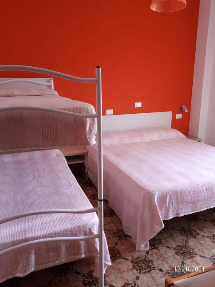 Foto 7 von 16: One-Bedroom Apartment