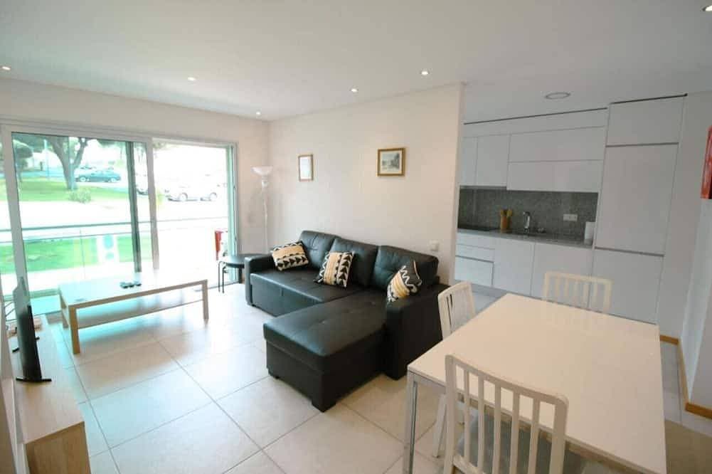 Foto 8 von 20: Superb 2 Bedroom Apt with Roof Top Pool,  Falesia