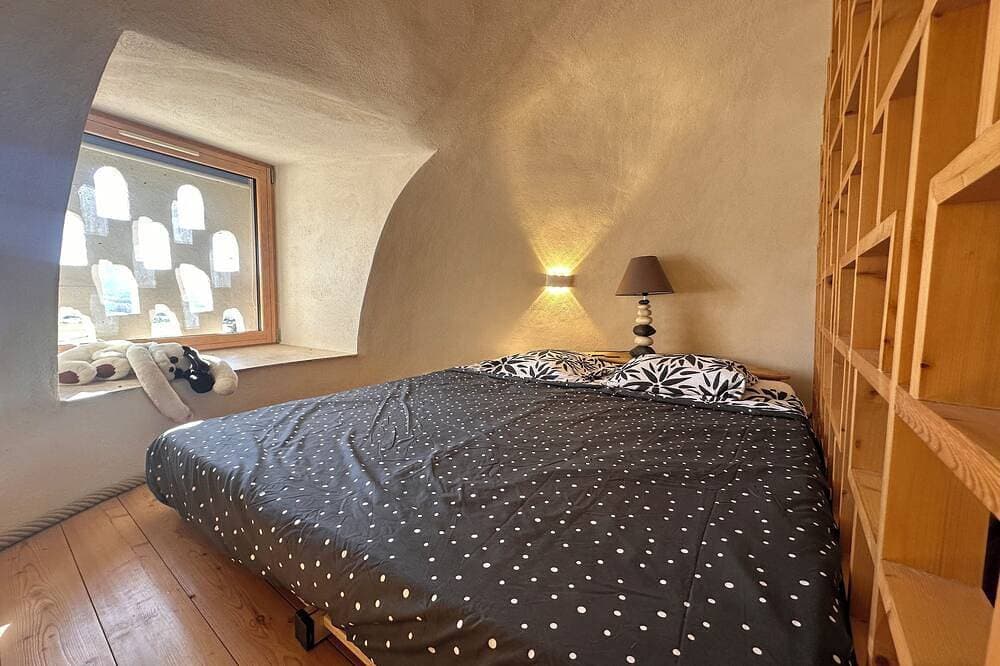 Foto 2 von 29: Ferienhaus Colombine ist ein umgebauter Taubenschlag mit luxuriöser Ausstattung!