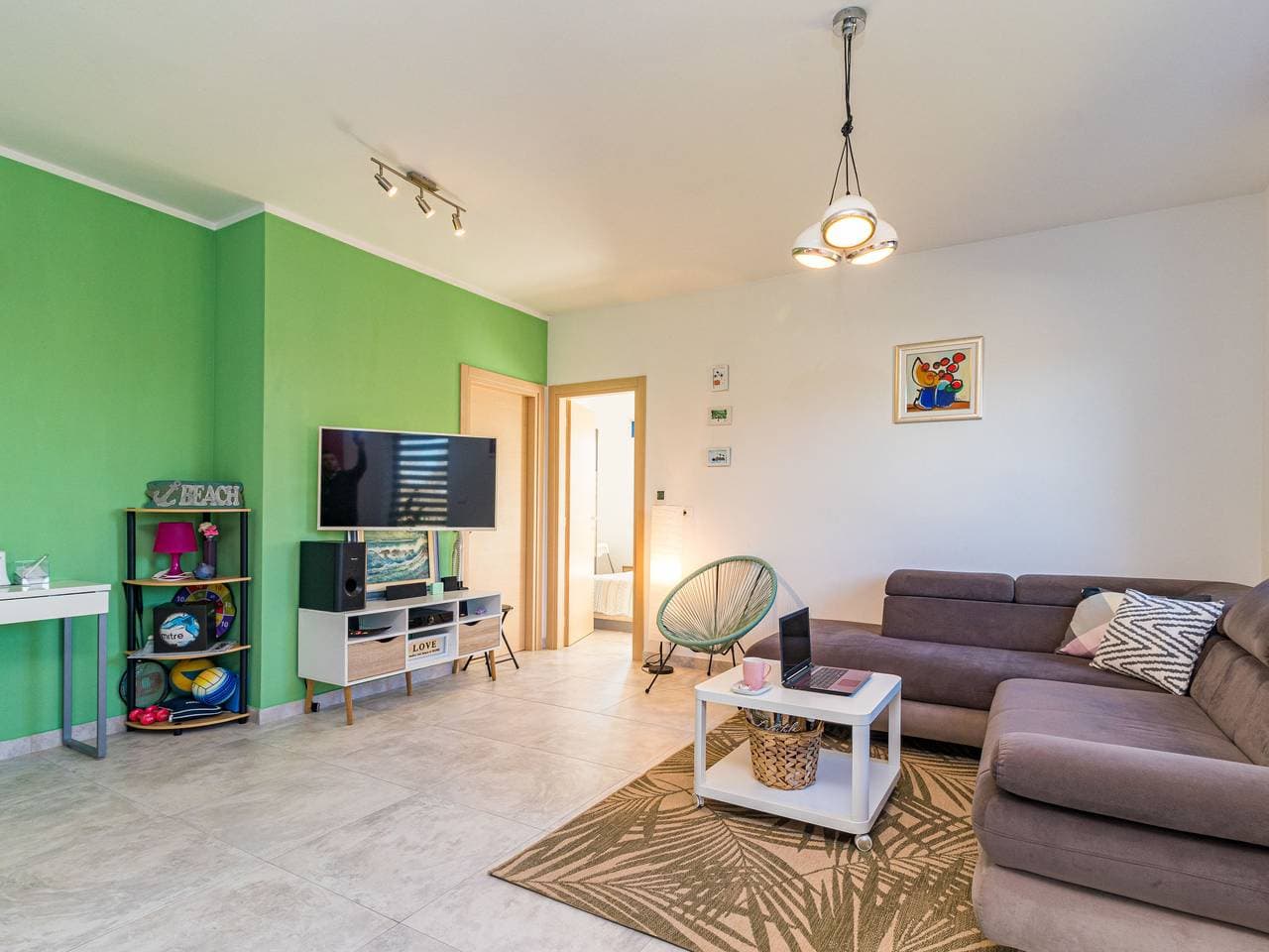 Foto 4 von 39: Villa May