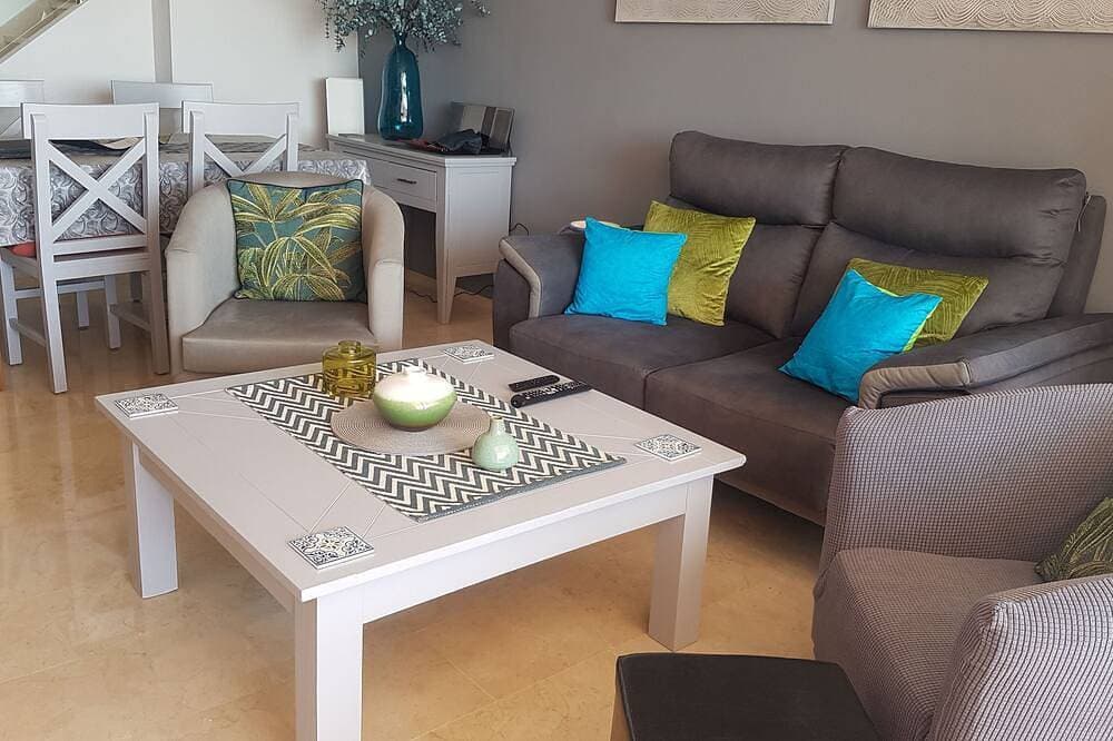 Foto 7 von 30: Modernes, renoviertes Apartment mit 2 Betten und 2 Bädern, hervorragendem Meer- und Golfblick