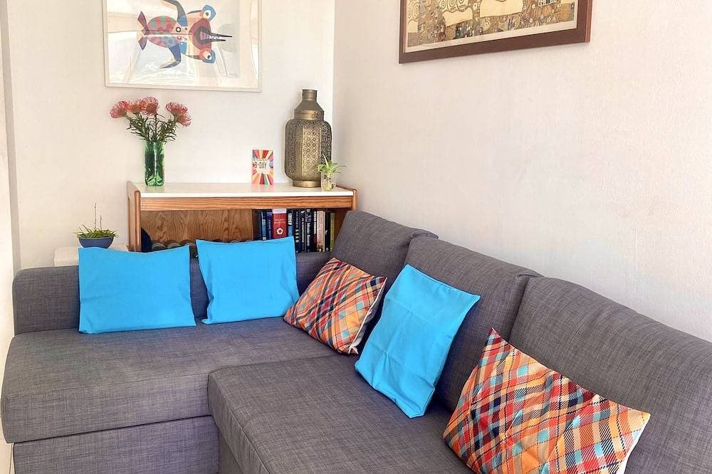 Foto 7 von 19: Casa Del Mar, sunny frontline seaview appartment, right at the beach!