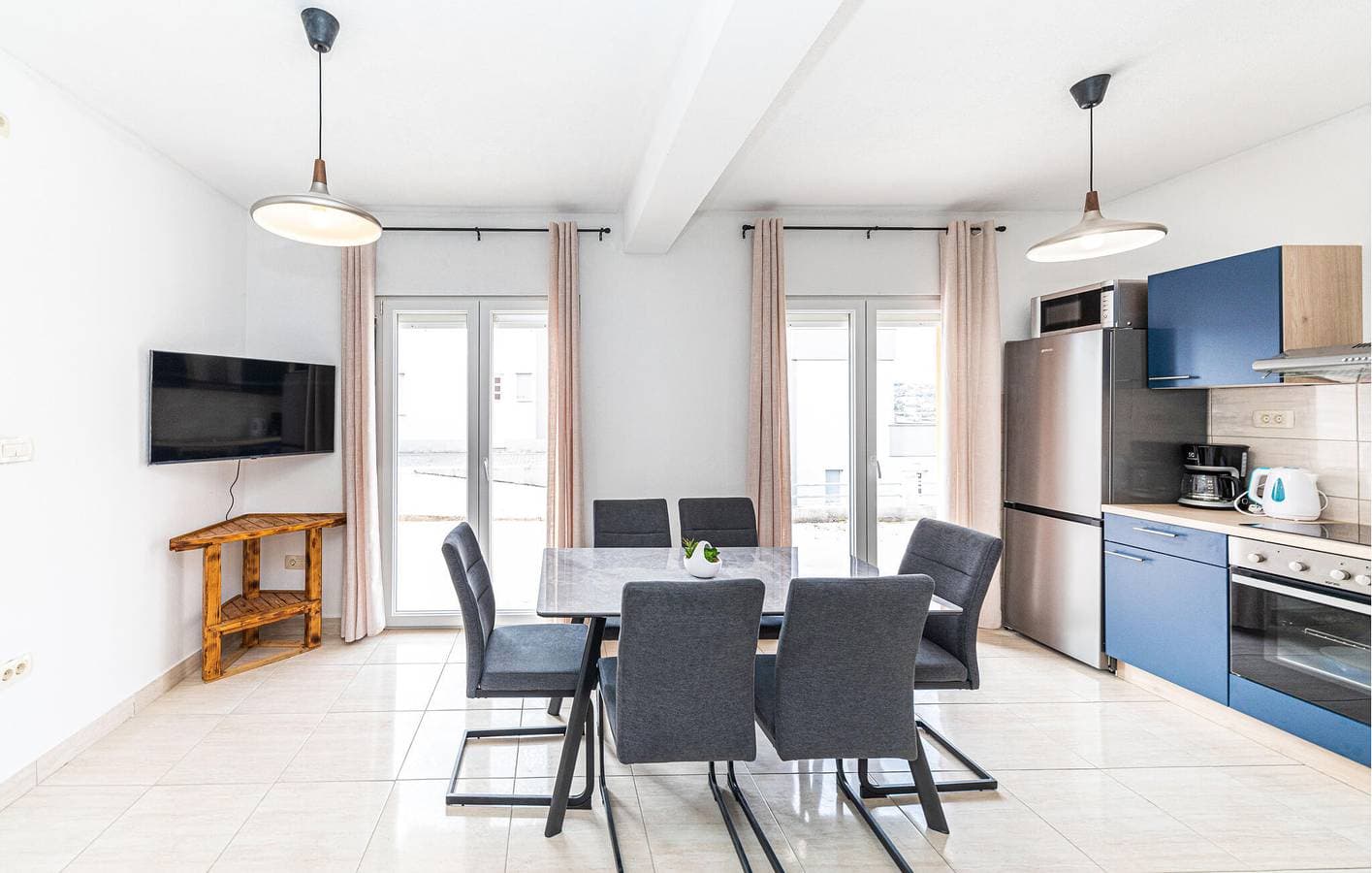 Foto 11 von 22: Gemütliche Wohnung mit Terrasse, WLAN und Parkplatz, 1,5 km vom Strand entfernt