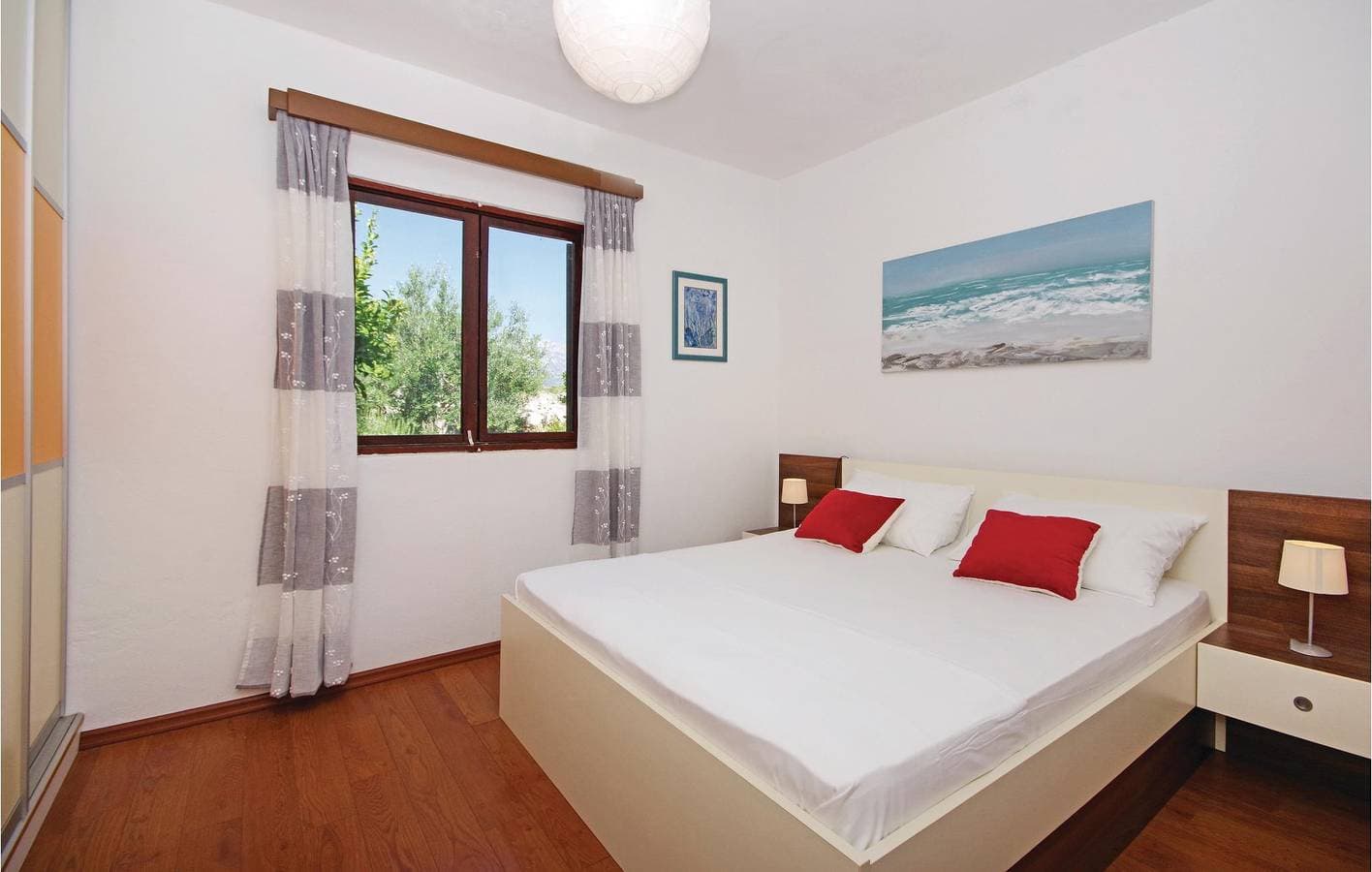 Foto 10 von 26: Modernes Apartment mit einem Schlafzimmer in der Nähe der Küste und des Stadtzentrums von Sucuraj