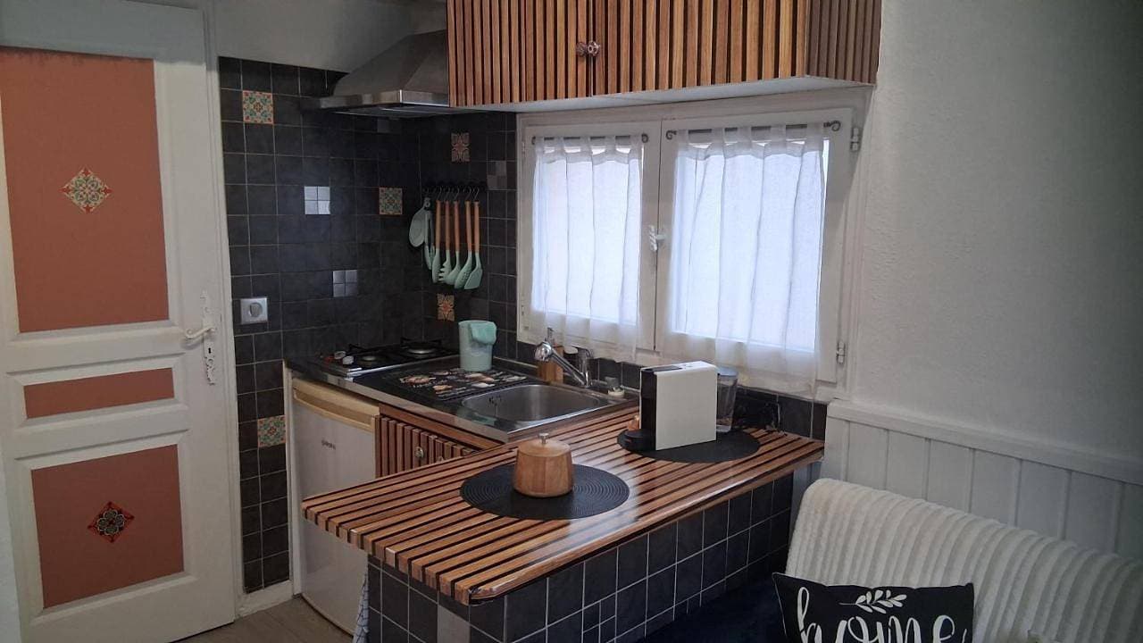 Foto 5 von 54: One-Bedroom Apartment