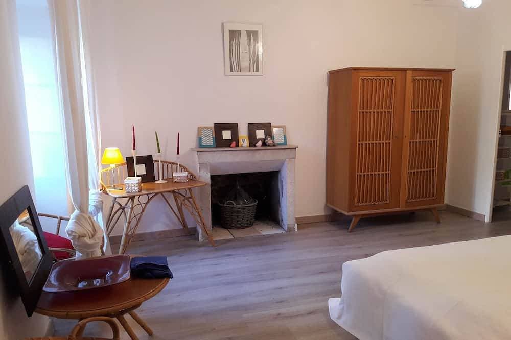Foto 3 von 30: Renovierte wohnung in bürgerlichem haus