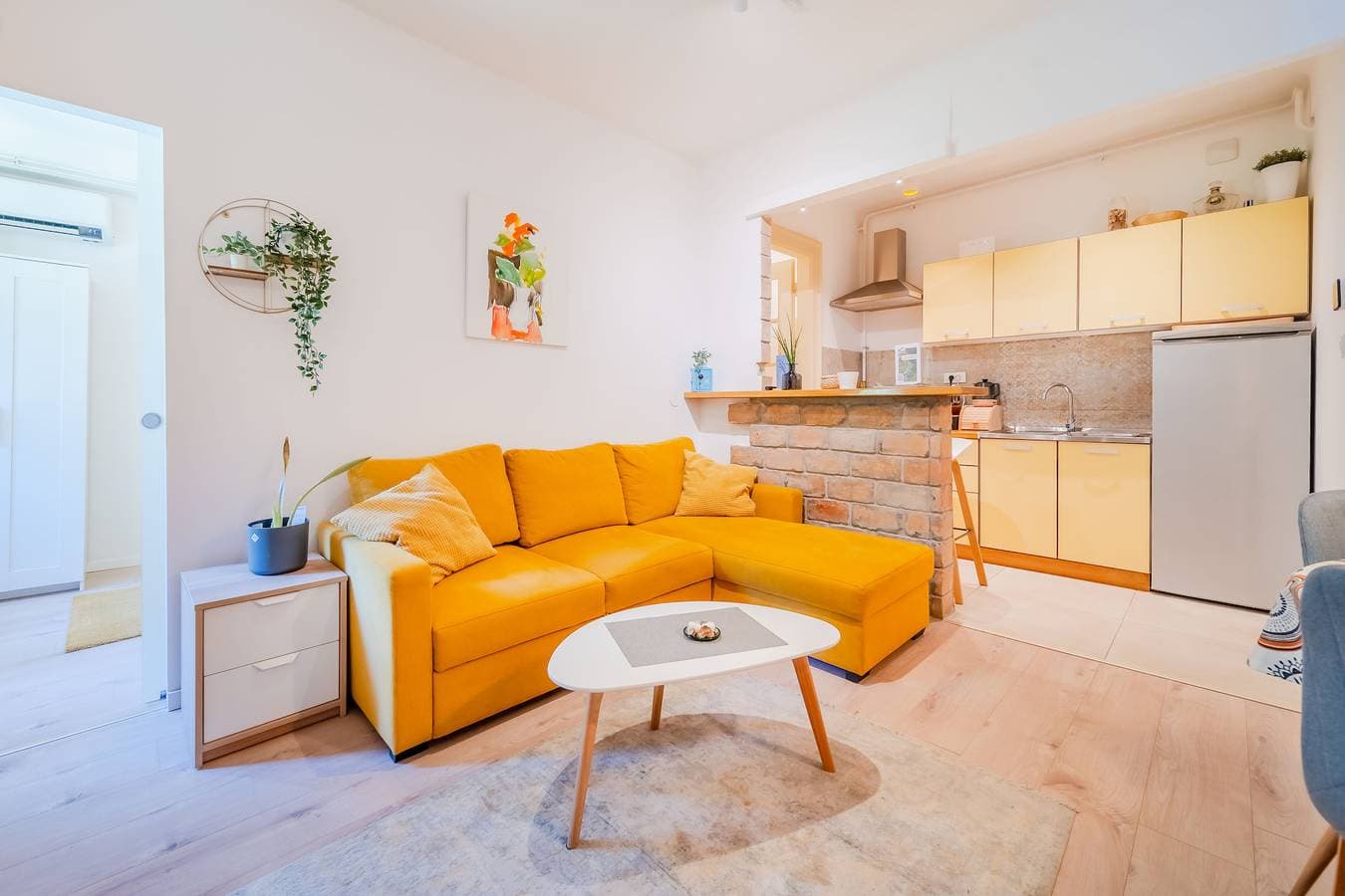 Quiet Corner Central Zagreb 1Br w/ AC 1