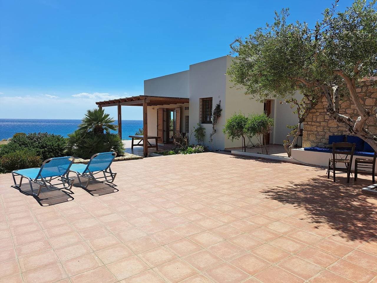 Foto 7 von 31: Traumhafter Blick auf Landschaft und Meer - Ferienhaus Keratokampos, Kreta