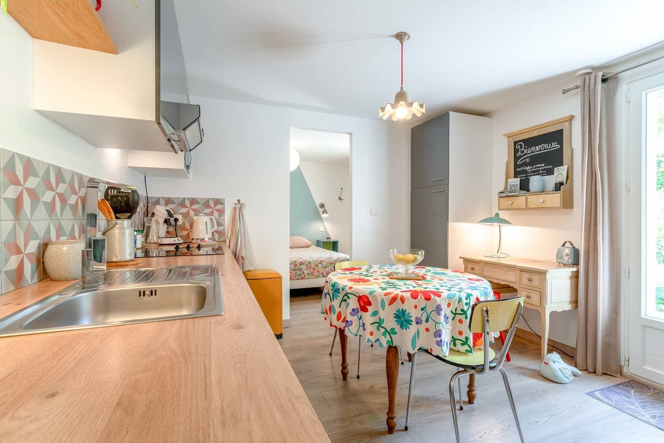 Foto 7 von 29: Ferienhaus 'Jardin' mit Gemeinschaftspool, Privater Terrasse und WLAN