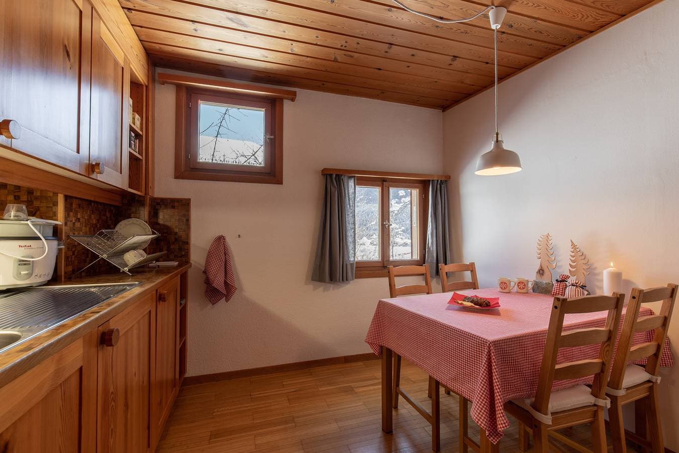 Foto 10 von 18: Chasa Curasch: Gemütliche, Modern Eingerichtete, 1.5-Zimmer Ferienwohnung