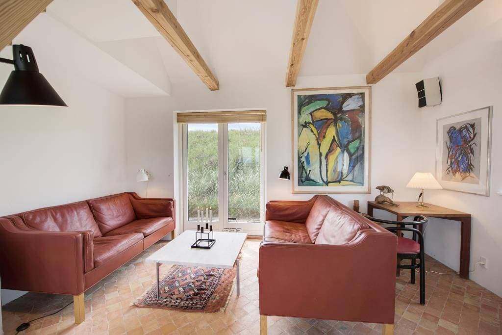 Foto 4 von 25: Einzigartiges Ferienhaus inklusive Wellenrauschen - 50 m Strand