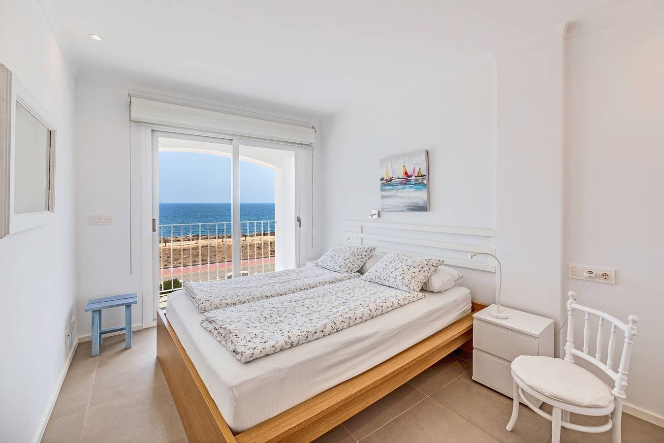 Foto 13 von 25: Klimatisiertes Ferienhaus mit Balkon, Terrasse, Meerblick und WLAN