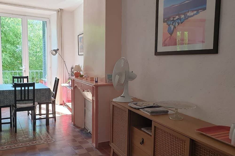 Foto 5 von 7: House in the town center, 2 bedrooms / max. 3 people, quiet terrace, river 1 km away
