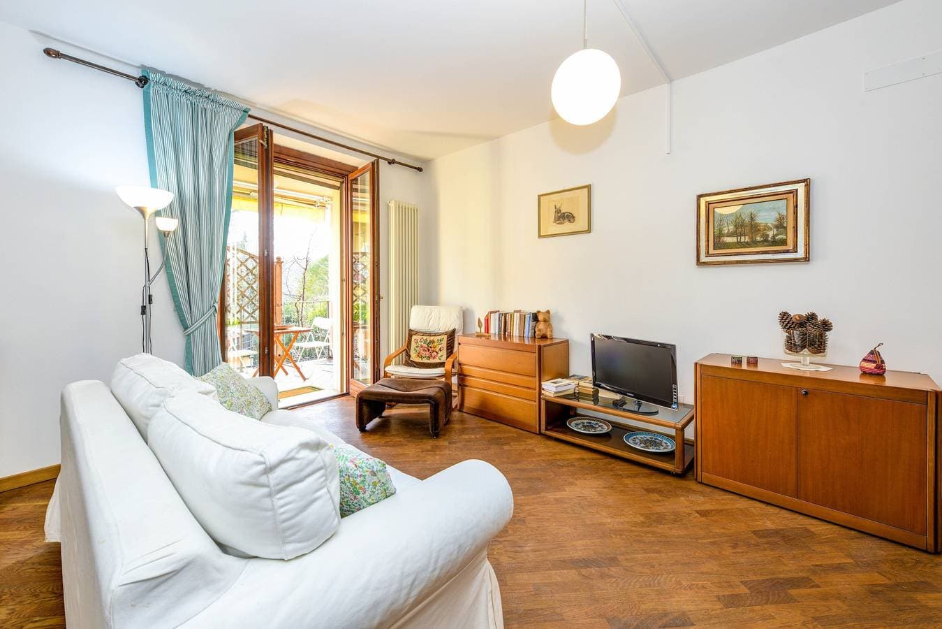 Foto 4 von 27: Ferienwohnung 'Im Zentrum von Salò' mit Balkon, WLAN und Klimaanlage
