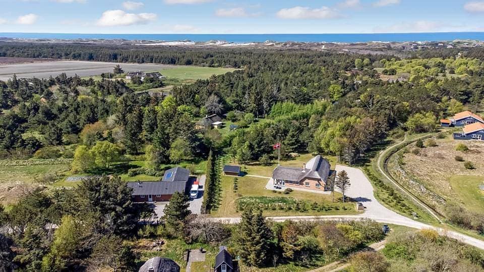 Gemütliches Ferienhaus mit Sauna und Wintergarten in Fjand 1