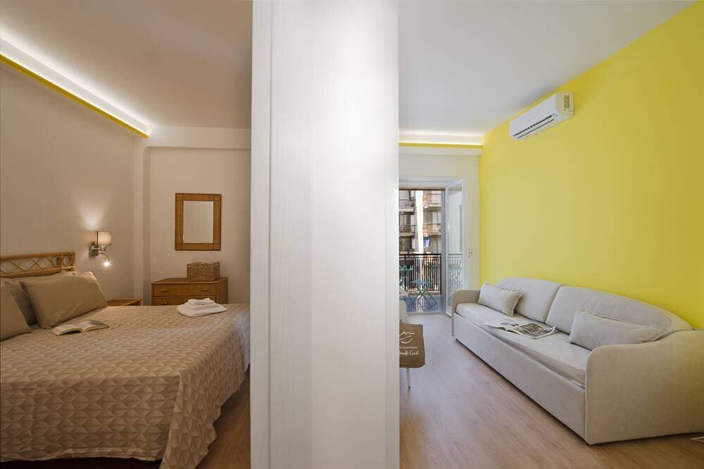 Foto 13 von 17: Suite Nerano – Im Zentrum von Maiori, nur wenige Schritte vom Meer entfernt