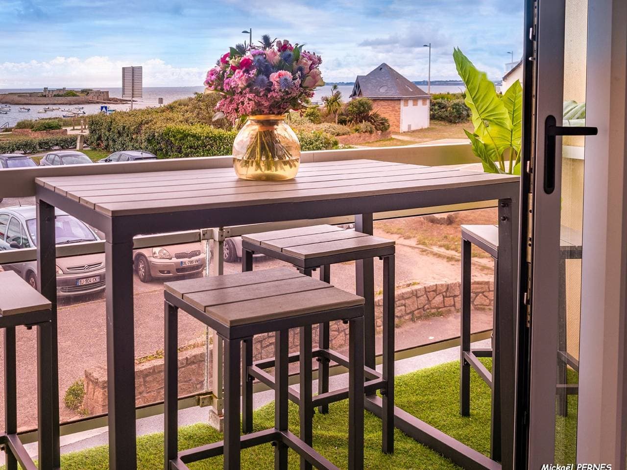 Foto 2 von 25: Renoviertes Studio mit Meerblick-Balkon, WIFI, nah am Strand und Einkaufsmöglichkeiten - 2 Pers