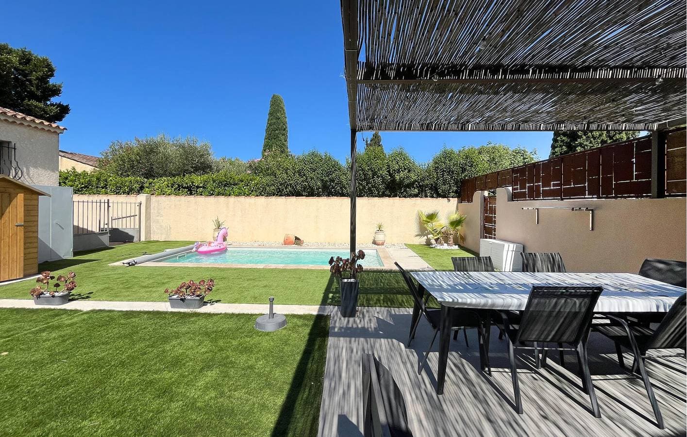 Foto 3 von 28: Geräumige Ferienwohnung mit Pool, WLAN und Terrasse in der Nähe von La Casa Pizza