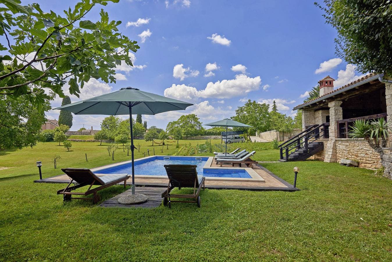 Foto 6 von 32: Ferienhaus Stara Hiža * weitläufiges Grundstück, privater Pool, WLAN
